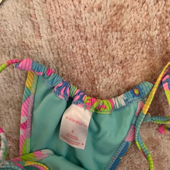 Swim suit - Picture 3 of 3